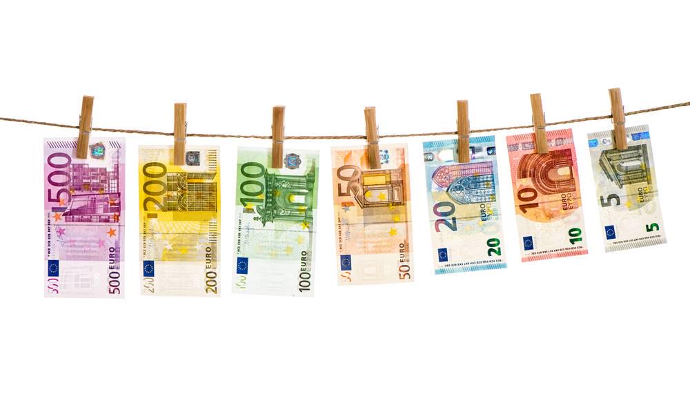 Pemulihan Ekonomi Amerika Serikat Dapat Menekan Mata Uang Euro