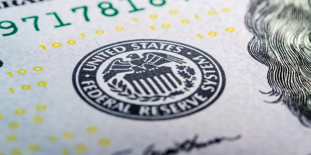 The Fed 'Wait and See' EURUSD Menguat